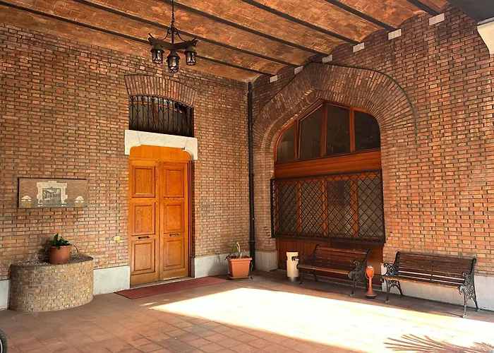 Femi Castle Apartment